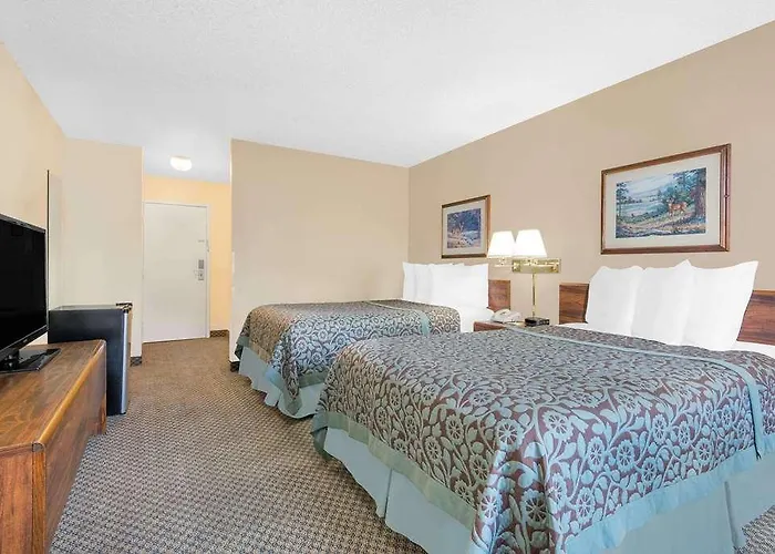 Hotel Hot Springs & 3*