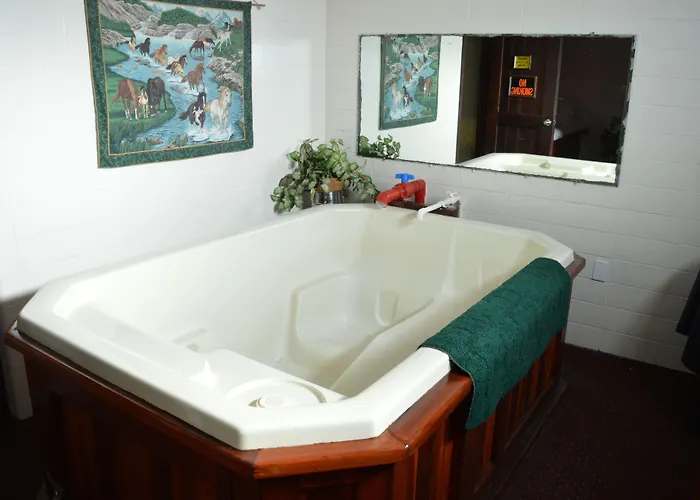 Hot Springs & 3* Thermopolis