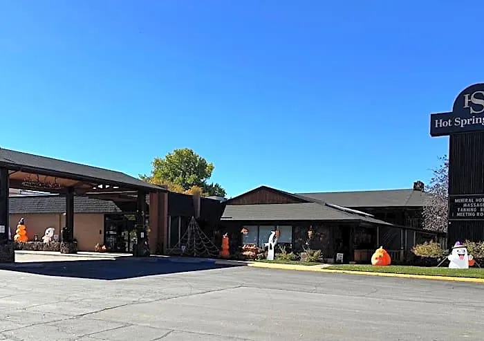 Hotel Hot Springs & Thermopolis
